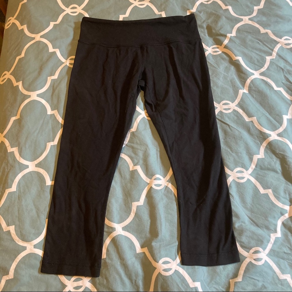 🍋Lululemon Cropped Leggings